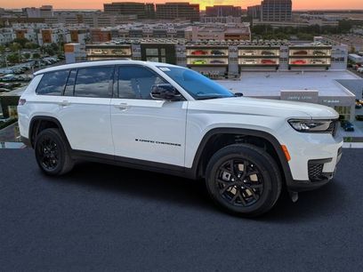 New 2025 Jeep Grand Cherokee L Laredo