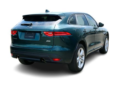 Used 2017 Jaguar F-PACE R-Sport AWD/4WD image 6