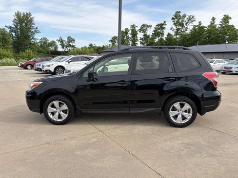 Used 2016 Subaru Forester 2.5i Premium w/ All-Weather Package AWD/4WD image 5