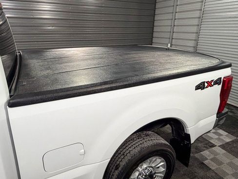 Used 2022 Ford F250 XL w/ STX Appearance Package image 13