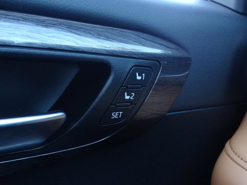 New 2026 Toyota Highlander Platinum image 30