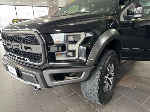 Used 2018 Ford F150 Raptor w/ Equipment Group 802A Luxury image 62