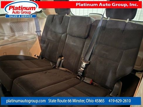 Used 2017 Dodge Grand Caravan SE FWD image 28