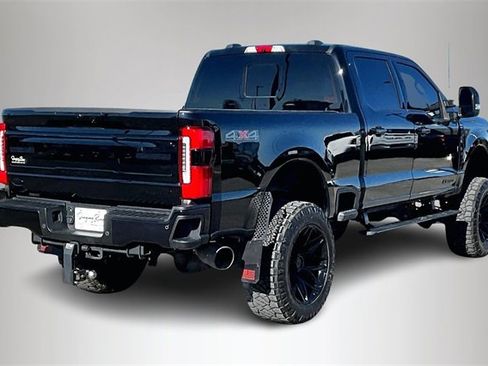 Used 2024 Ford F250 Limited image 5