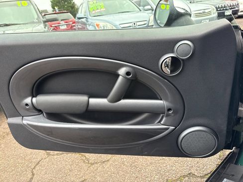 Used 2004 MINI Cooper Hardtop image 23