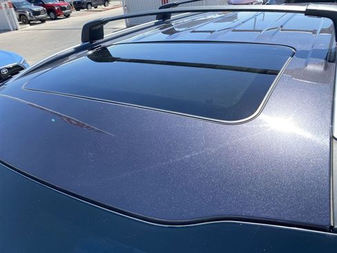 Used 2025 Kia Telluride S image 11