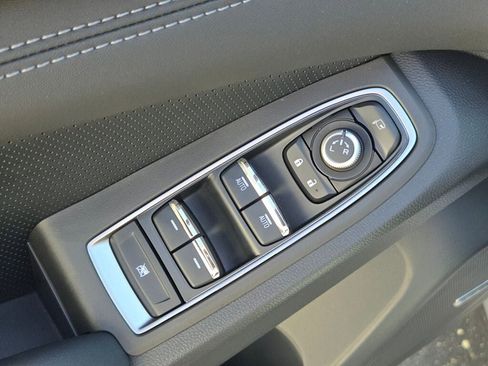 New 2025 Subaru Ascent Touring image 19