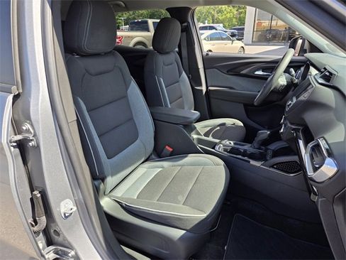 Used 2023 Chevrolet TrailBlazer LT image 17