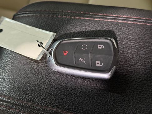 Used 2020 Cadillac XT4 Sport image 35