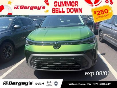 Certified 2025 Volkswagen Taos SE