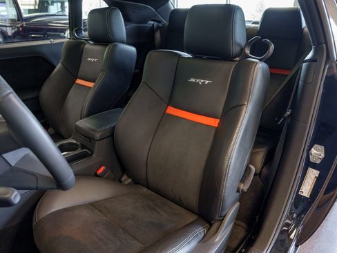 Used 2008 Dodge Challenger SRT8 RWD image 15
