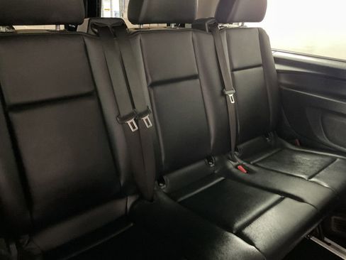Used 2018 Mercedes-Benz Metris Passenger image 21