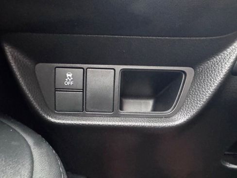 Used 2024 Honda HR-V LX image 31