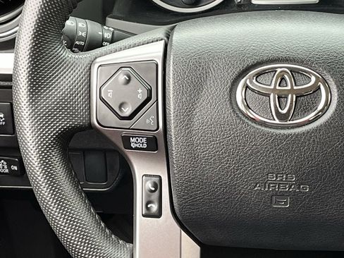 Used 2023 Toyota Tacoma SR5 AWD/4WD image 12