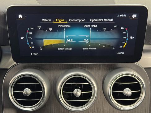 Used 2021 Mercedes-Benz GLC 300 GLC 300 w/ Premium Package image 25