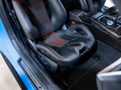 Used 2025 BMW M4 CS AWD/4WD image 34