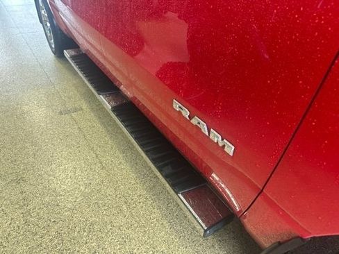 Used 2022 RAM 1500 Big Horn AWD/4WD image 5