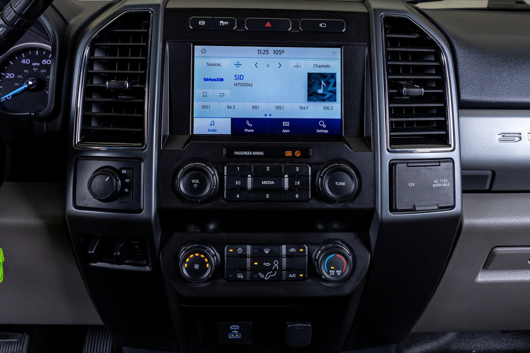 Used 2022 Ford F350 XLT w/ XLT Value Package AWD/4WD image 21