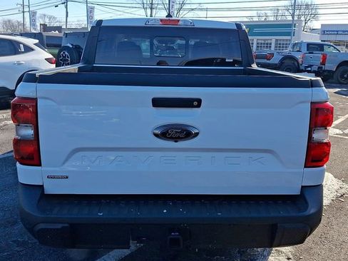 Certified 2024 Ford Maverick Lariat w/ Black Appearance Package image 5