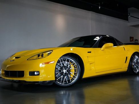 Used 2013 Chevrolet Corvette ZR1 w/ 3ZR Preferred Equipment Group RWD image 1