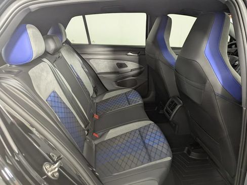 Used 2025 Volkswagen Golf R Black Edition AWD/4WD image 22
