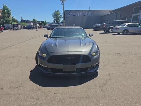 Used 2016 Ford Mustang GT Premium w/ GT Performance Package RWD image 7