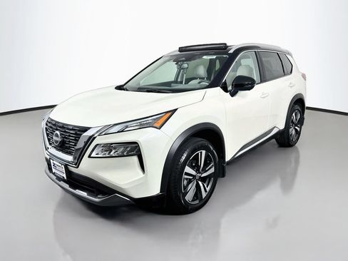 Used 2023 Nissan Rogue SL AWD/4WD image 3