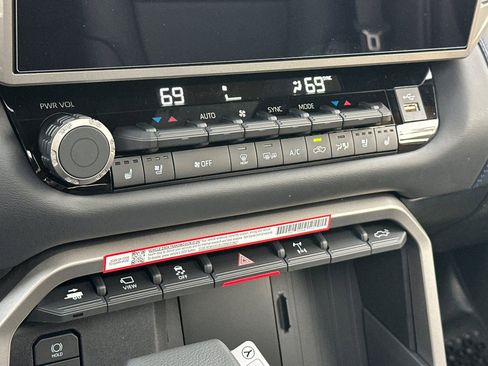 New 2026 Toyota Tundra Platinum image 18