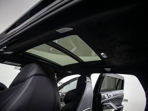 Used 2023 BMW X6 M Competition w/ Competition Package AWD/4WD image 26