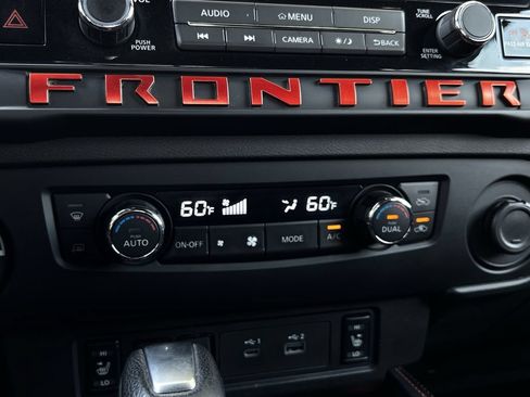 Used 2025 Nissan Frontier PRO-4X w/ Pro Convenience Package AWD/4WD image 20