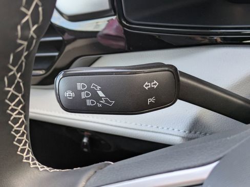 New 2026 Volkswagen Taos S FWD image 34
