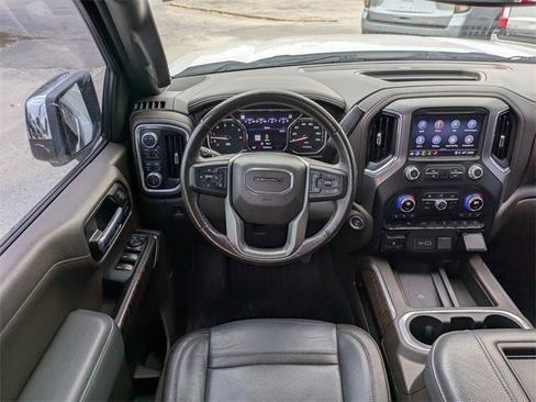 Used 2022 GMC Sierra 1500 Denali w/ Denali Premium Package image 15