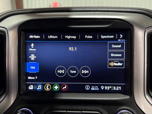 Used 2020 Chevrolet Silverado 1500 LT Trail Boss image 33