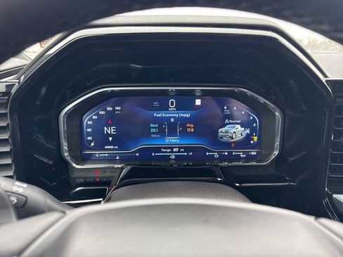 Used 2023 Chevrolet Silverado 1500 High Country w/ High Country Premium Package image 16