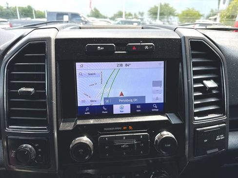 Used 2020 Ford F150 XLT w/ Equipment Group 302A Luxury AWD/4WD image 14