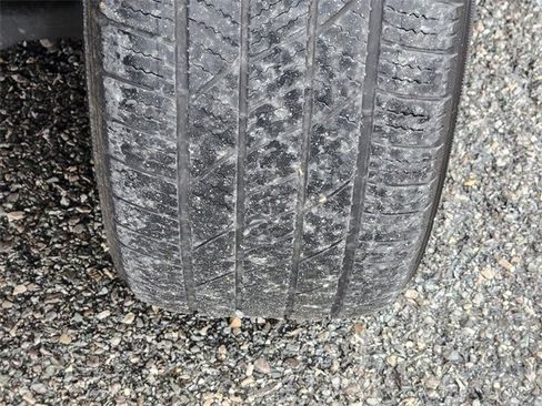 Used 2022 Ford Expedition XLT image 11