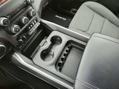 Used 2019 RAM 1500 Big Horn image 13