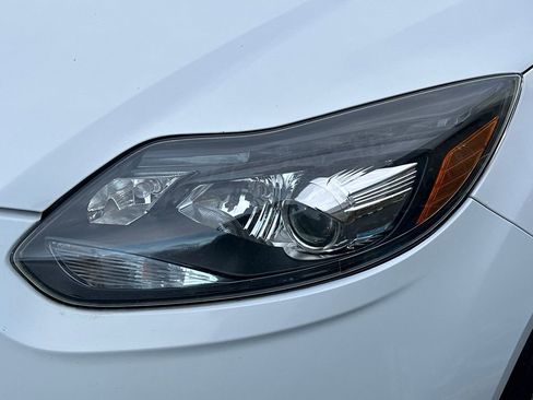 Used 2014 Ford Focus ST w/ Equipment Group 202A image 9