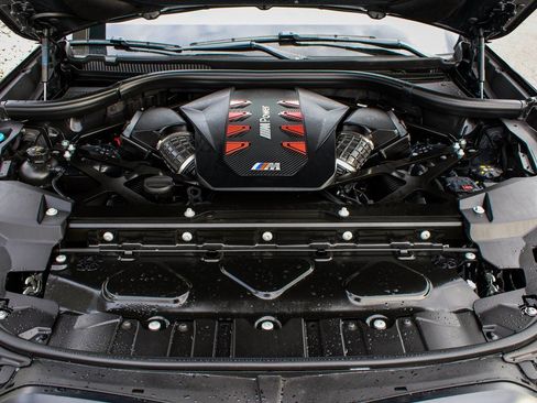 Used 2025 BMW X6 M Competition w/ Executive Package image 48