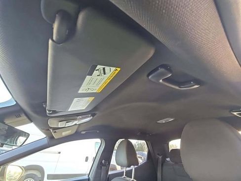 Used 2022 Hyundai Santa Cruz SEL image 9