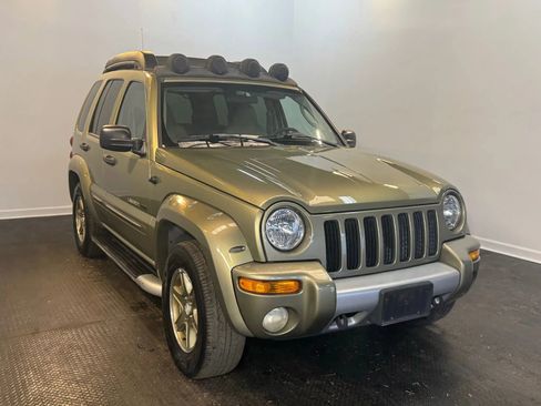 Used 2003 Jeep Liberty Renegade AWD/4WD image 3