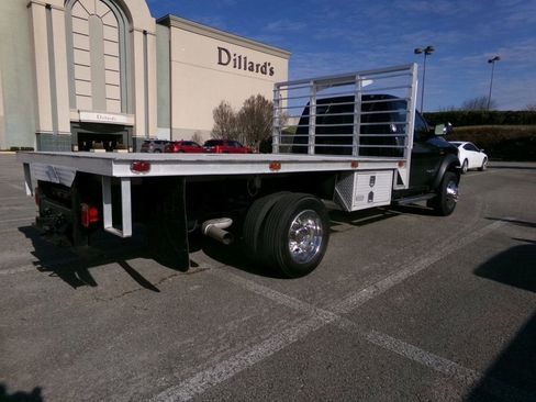 Used 2019 RAM 5500 Tradesman image 8