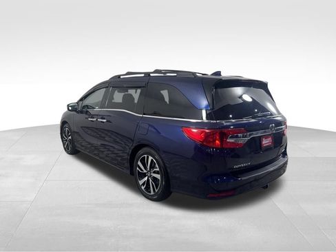 Used 2020 Honda Odyssey Elite image 3