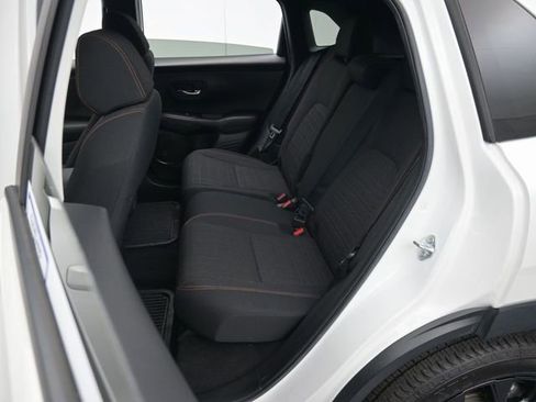 Used 2023 Honda HR-V Sport image 24