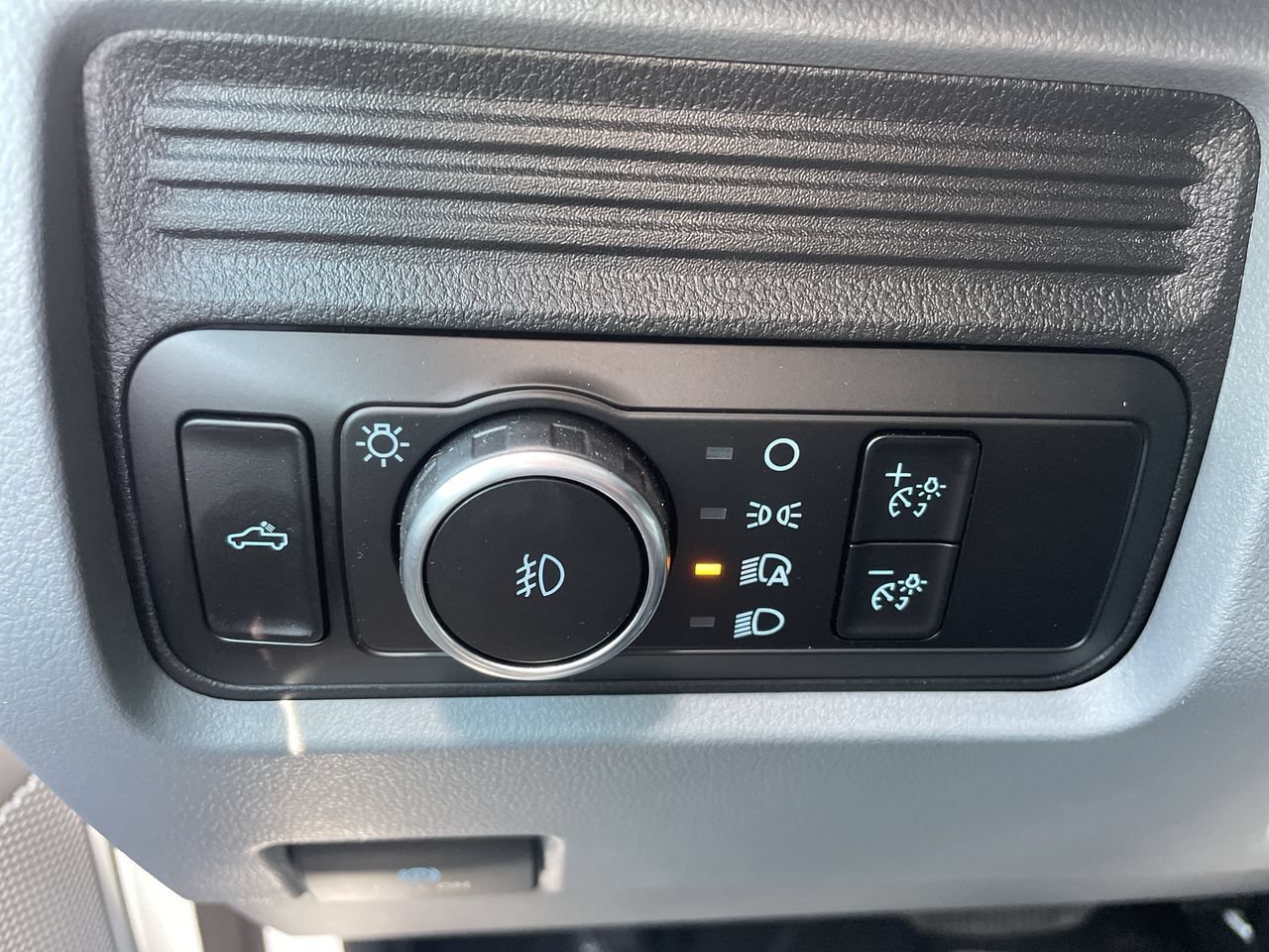 New 2026 Ford F250 XL w/ STX Appearance Package AWD/4WD image 27