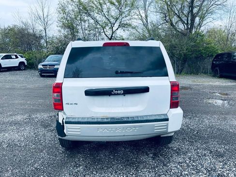 Used 2011 Jeep Patriot Sport AWD/4WD image 5
