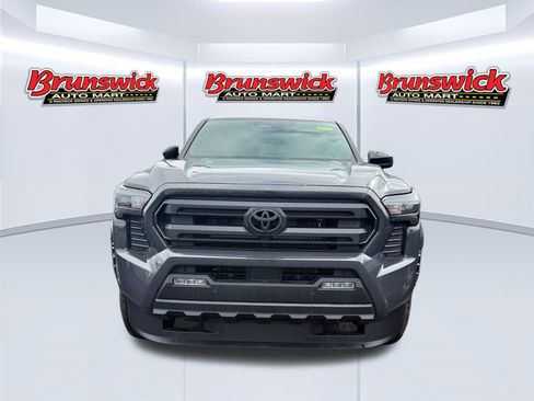 New 2026 Toyota Tacoma SR5 image 2