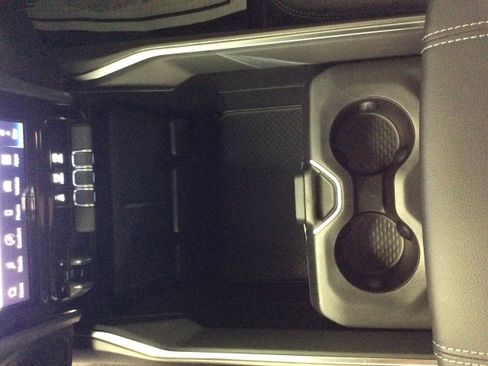 New 2025 RAM 1500 Big Horn image 33