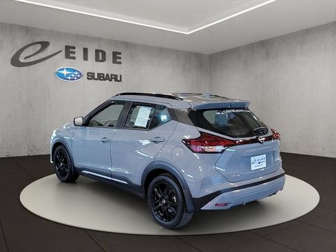 Used 2024 Nissan Kicks SR w/ SR Premium Package FWD image 6