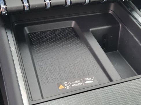 New 2026 GMC Acadia Elevation w/ Black Edition image 31